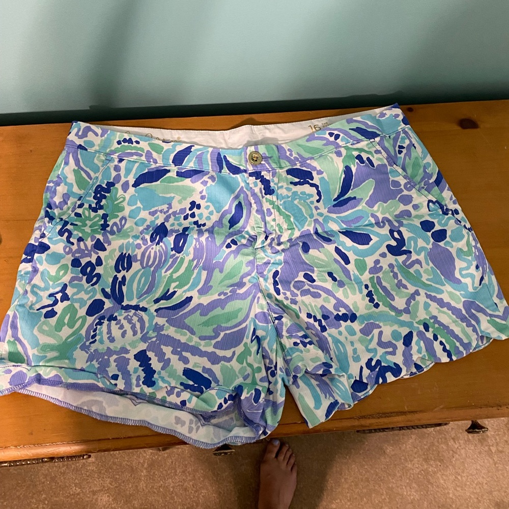 Buttercup Lilly Pulitzer shorts